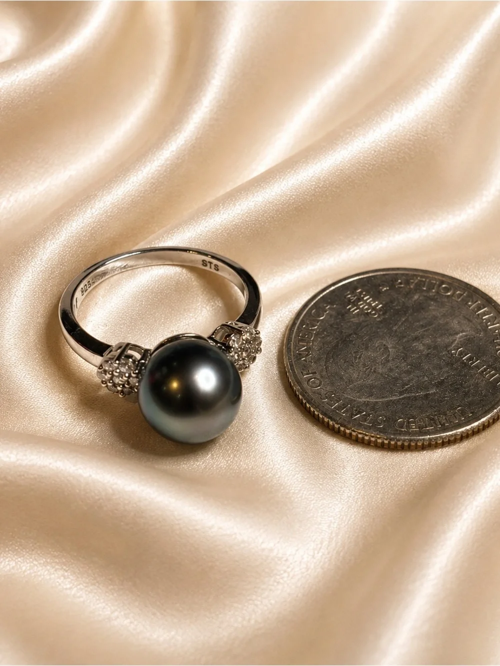 STS 925 Sterling Silver Tahitian Black Cultured Pearl Genuine Diamond Ring Sz 8